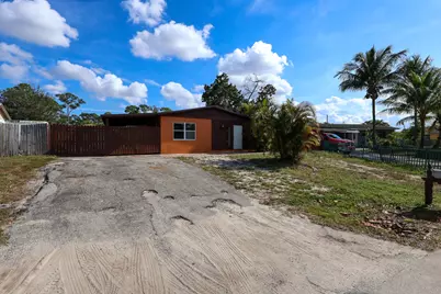780 Balfrey Drive S, West Palm Beach, FL 33413 - Photo 1