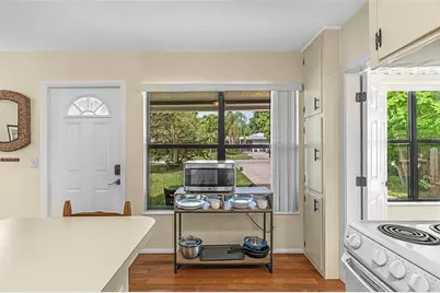 1370 4th Court, Vero Beach, FL 32960 - Photo 13