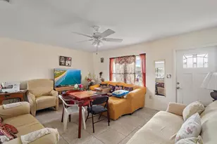 2464 Shenandoah St, North Port, FL 34287 - Photo 3