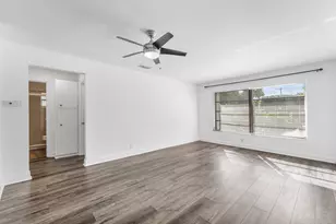 502 NE 48th St, Boca Raton, FL 33431 - Photo 15