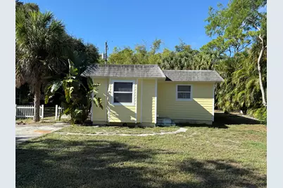 960 NE Key Drive, Jensen Beach, FL 34957 - Photo 1