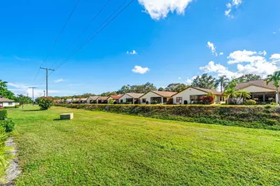 4862 Equestrian Road, Unit #A, Boynton Beach, FL 33436 - Photo 23