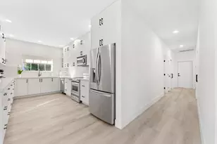 872 Lilac Dr, Boca Raton, FL 33487 - Photo 25