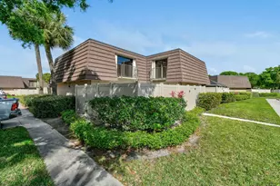 7728 77th Way, West Palm Beach, FL 33407 - Photo 1