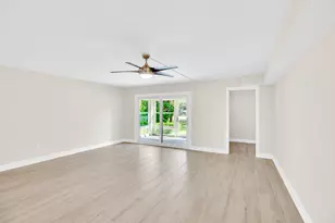 2333 Indian River Blvd, Vero Beach, FL 32960 - Photo 5