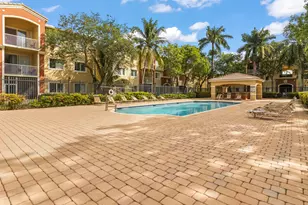 7085 Nova Dr Unit, Davie, FL 33317 - Photo 29