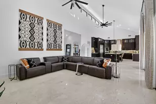 10236 La Reina Rd, Delray Beach, FL 33446 - Photo 9