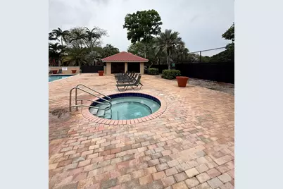 8171 Severn Drive, Unit #D, Boca Raton, FL 33433 - Photo 7