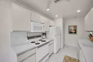 8566 Casa Del Lago, Boca Raton, FL 33433 - Photo 7