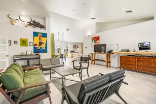 649 E Causeway Blvd, Vero Beach, FL 32963 - Photo 9