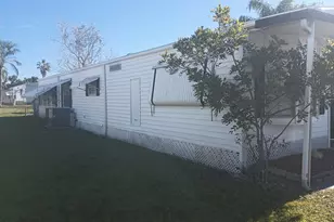 12 Universidad Ln, Port Saint Lucie, FL 34952 - Photo 3