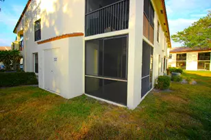 320 Olivewood Pl, Boca Raton, FL 33431 - Photo 41