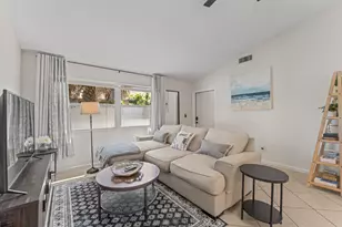 8745 Sol Terrace, West Palm Beach, FL 33403 - Photo 3