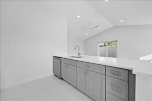 196 Raintree Trail, Jupiter, FL 33458 - Photo 11