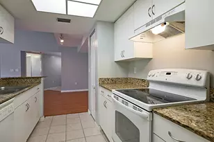 100 Crestwood Ct N, Royal Palm Beach, FL 33411 - Photo 15