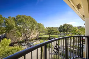 100 Crestwood Ct N, Royal Palm Beach, FL 33411 - Photo 27