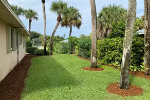 956 Tulip Ln, Vero Beach, FL 32963 - Photo 37
