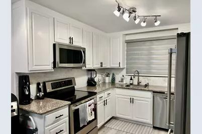 7770 Tahiti Lane, Unit #602, Lake Worth, FL 33467 - Photo 11