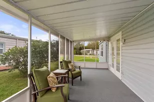 395 NE Jade Cir, Jensen Beach, FL 34957 - Photo 23