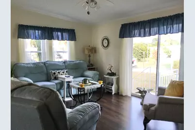 11 SE Hidalgo Lane, Port Saint Lucie, FL 34952 - Photo 5