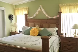 11 SE Hidalgo Ln, Port Saint Lucie, FL 34952 - Photo 11