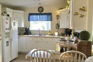 11 SE Hidalgo Ln, Port Saint Lucie, FL 34952 - Photo 7