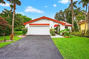 5735 Lakeview Mews Cir, Boynton Beach, FL 33437 - Photo 1