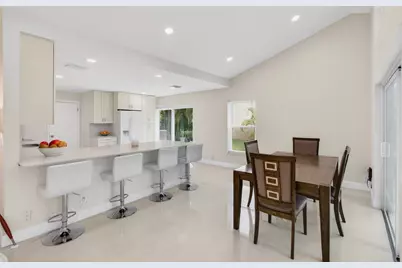 5735 Lakeview Mews Circle, Boynton Beach, FL 33437 - Photo 9