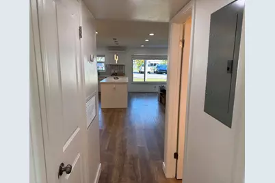 917 S Drive Terrace, Unit #B, Delray Beach, FL 33445 - Photo 29