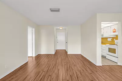 298 SW 6th Street, Unit #204, Boca Raton, FL 33432 - Photo 9