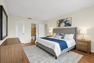 298 SW 6th St, Boca Raton, FL 33432 - Photo 15