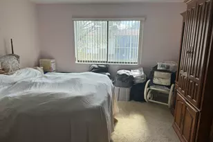 399 Lakeview Dr, Weston, FL 33326 - Photo 13