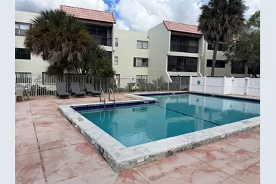 399 Lakeview Drive, Unit #202, Weston, FL 33326 - Photo 31