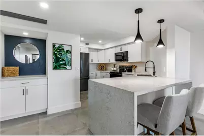 2425 Presidential Way, Unit #1101, West Palm Beach, FL 33401 - Photo 1