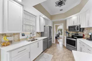 8328 Rosalie Ln, Wellington, FL 33414 - Photo 13