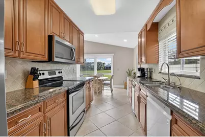 11253 Clover Leaf Circle, Boca Raton, FL 33428 - Photo 21