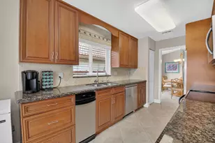 11253 Cloverleaf Cir, Boca Raton, FL 33428 - Photo 19