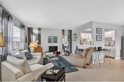 471 Monaco J, Delray Beach, FL 33446 - Photo 5