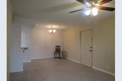 1537 SE Royal Green Circle, Unit #202, Port Saint Lucie, FL 34952 - Photo 7