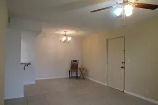 1537 SE Royal Green Cir, Port Saint Lucie, FL 34952 - Photo 7