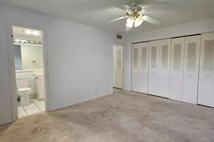 105 Windsor E, West Palm Beach, FL 33417 - Photo 9