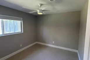 4411 NE 15th Way, Oakland Park, FL 33334 - Photo 9