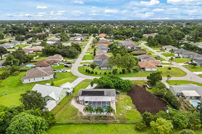 1575 SW Fresno Road, Port Saint Lucie, FL 34953 - Photo 5