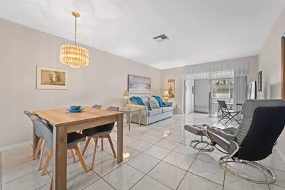 2842 Crosley Drive W, Unit #D, West Palm Beach, FL 33415 - Photo 5