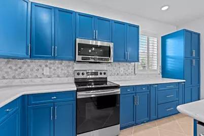 11704 SW Bennington Circle, Port Saint Lucie, FL 34987 - Photo 19