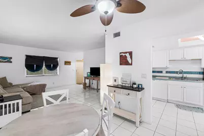 658 NE 6th Court E, Unit #E, Boynton Beach, FL 33435 - Photo 13