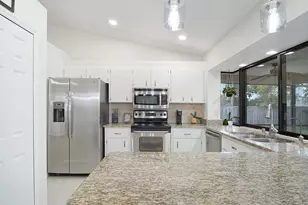 234 SE Whitmore Dr, Port Saint Lucie, FL 34984 - Photo 21