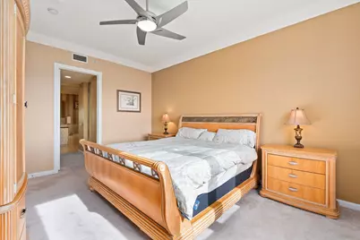 25 Harbour Isle Drive W, Unit #203, Fort Pierce, FL 34949 - Photo 23