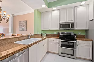 25 Harbour Isle Dr W, Fort Pierce, FL 34949 - Photo 5