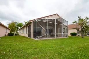 354 NW Shoreview Dr, Port Saint Lucie, FL 34986 - Photo 39